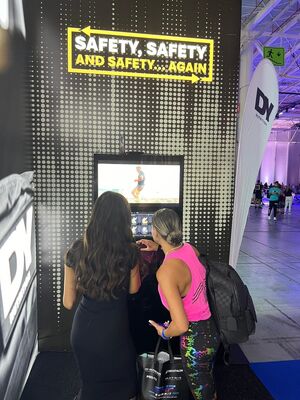 ভালো দাম Best High Efficiency Auto Protein Shake Vending Machine Factory suit in Gym অনলাইন